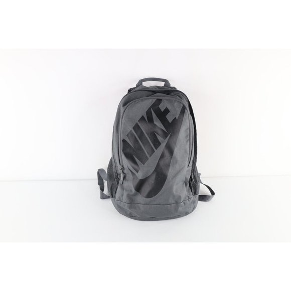 gray and white nike nike hayward futura 2.0 laptop backpack Backpack, for Women Men with Polyester Shell & Adjustable Straps, Black/Black/White : Clothing, Shoes & Jewelry Dimensions Nike Hayward Futura 2.0 Backpack